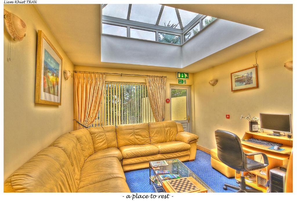 Teach Na Coiribe B&B Castlegar Bagian luar foto