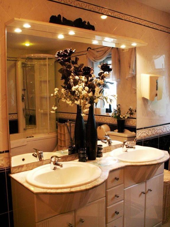 Teach Na Coiribe B&B Castlegar Bagian luar foto